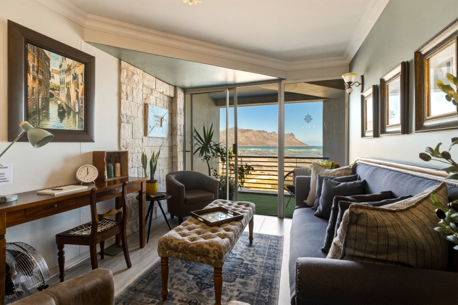 1 Bedroom Property for Sale in Strand South Western Cape